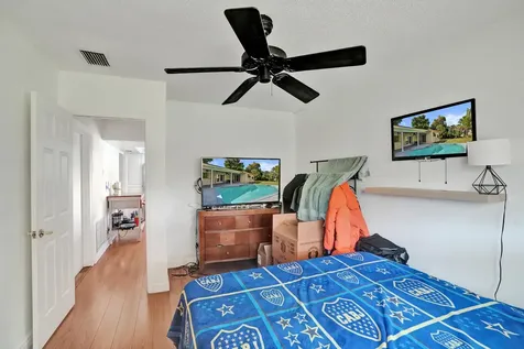 5200 SW 8th Street Plantation FL 33317