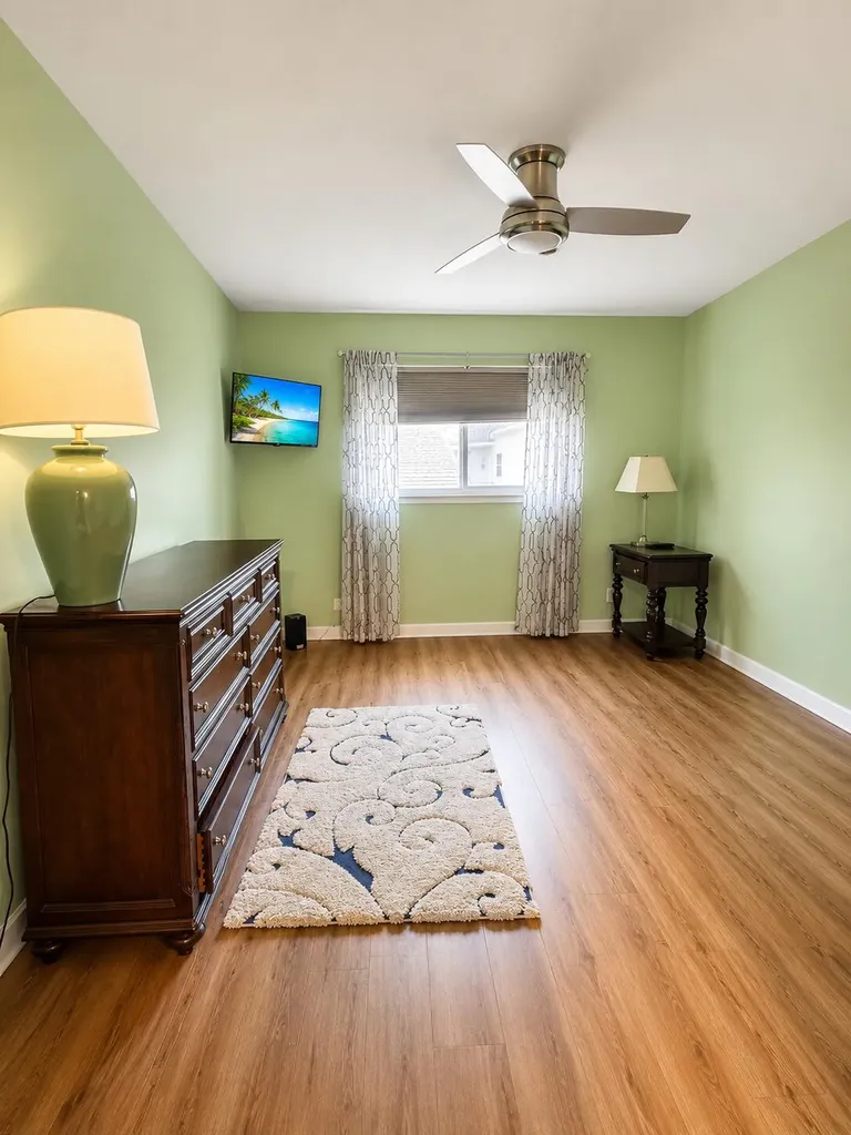 18 Colonial Club Drive Boynton Beach FL 33435