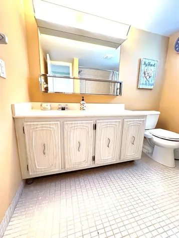 18 Colonial Club Drive Boynton Beach FL 33435