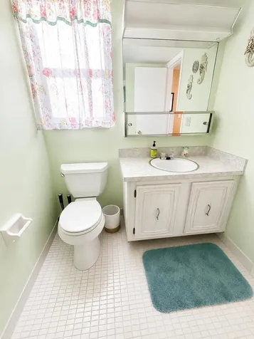 18 Colonial Club Drive Boynton Beach FL 33435