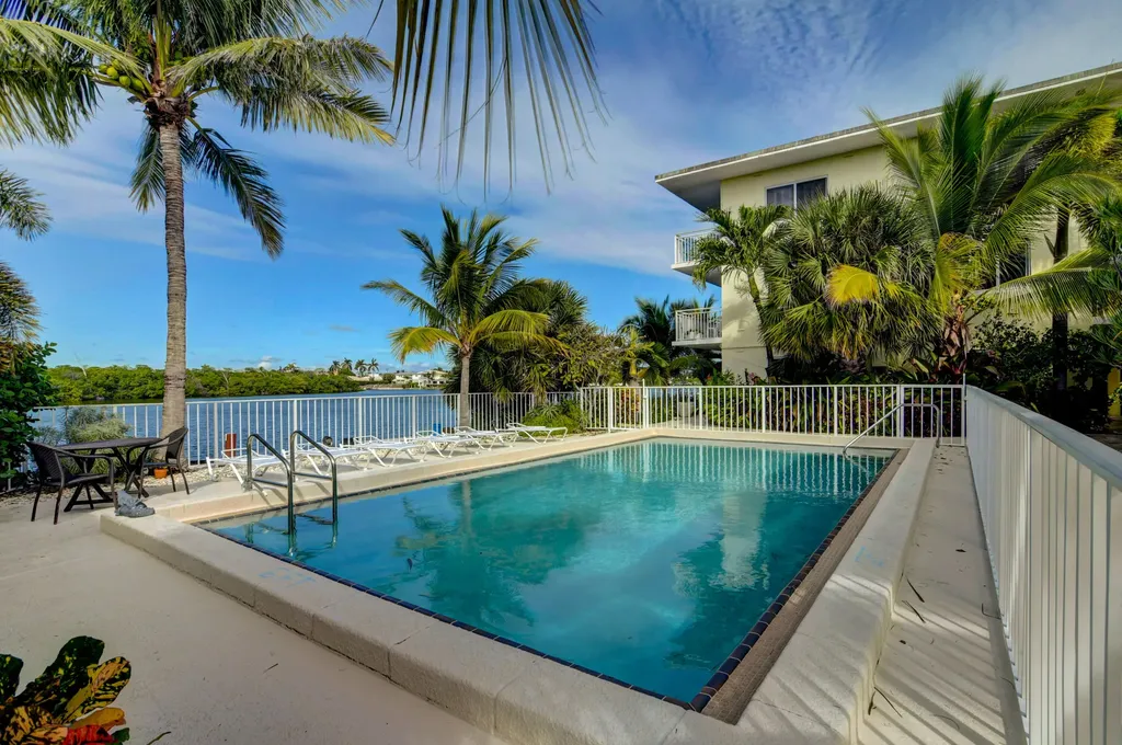6520 N Ocean Boulevard Ocean Ridge FL 33435