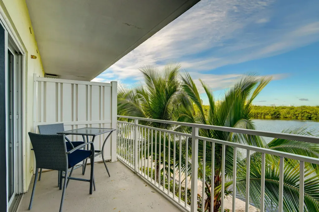 6520 N Ocean Boulevard Ocean Ridge FL 33435