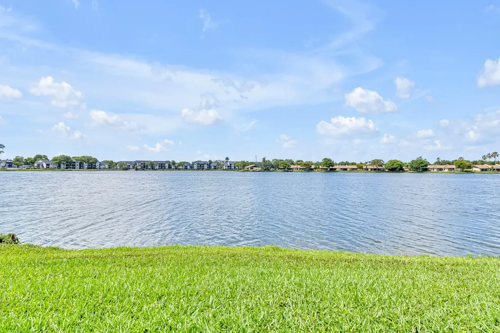 5510 Lakeside Drive Margate FL 33063
