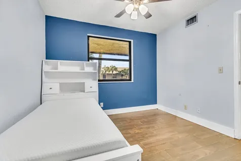 5510 Lakeside Drive Margate FL 33063