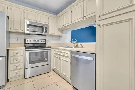 5510 Lakeside Drive Margate FL 33063