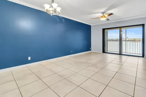 5510 Lakeside Drive Margate FL 33063