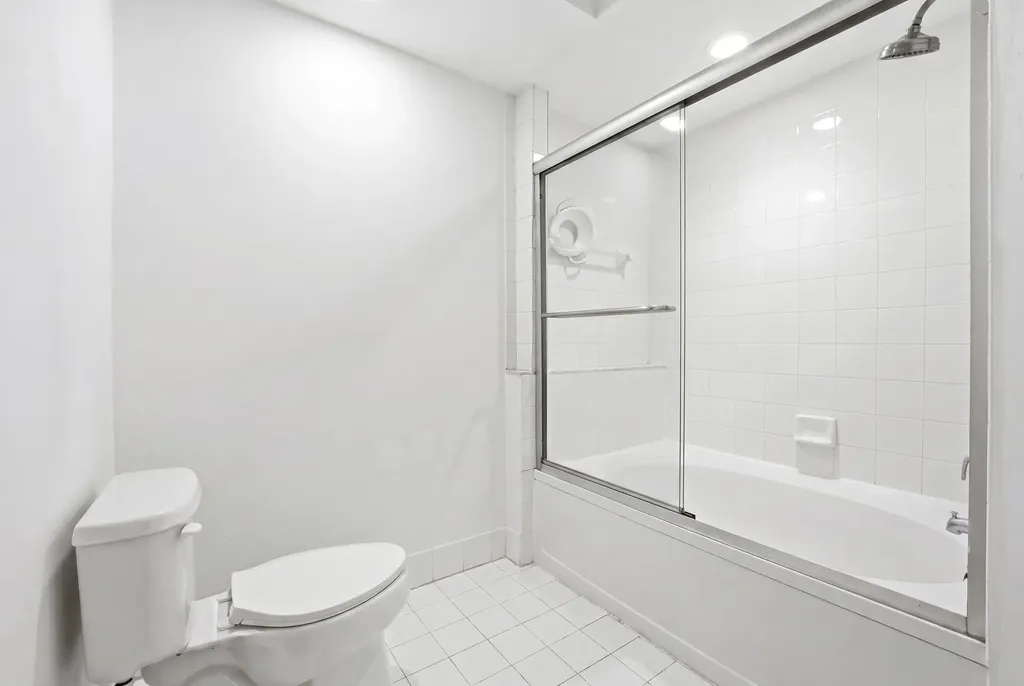 3145 NE 184th Street Aventura FL 33160