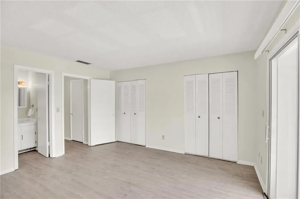 16 Vista Palm Lane Vero Beach FL 32962