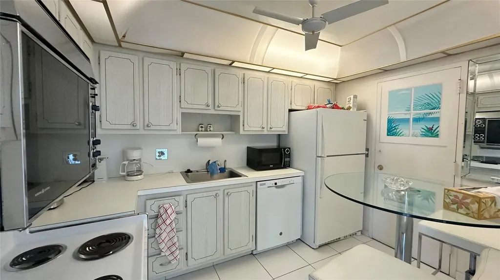 5100 Dupont Boulevard Fort Lauderdale FL 33308