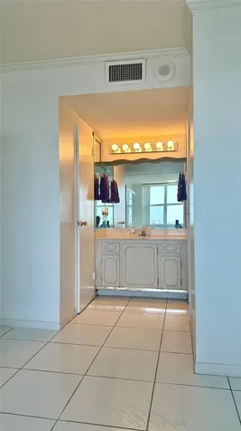 5100 Dupont Boulevard Fort Lauderdale FL 33308
