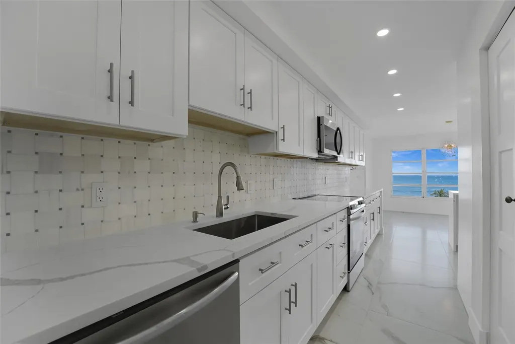 3900 Galt Ocean Drive Fort Lauderdale FL 33308