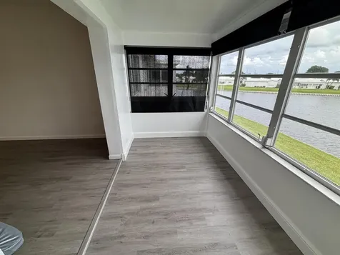 1112 Lake Terrace Boynton Beach FL 33426