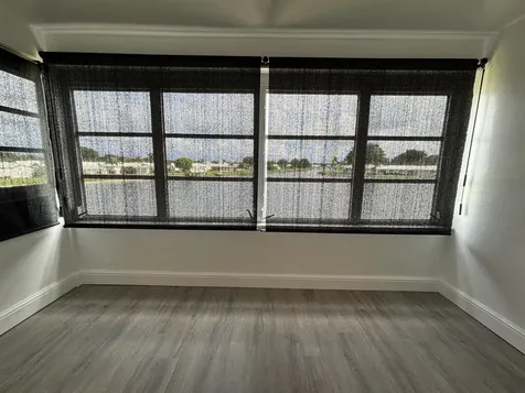1112 Lake Terrace Boynton Beach FL 33426