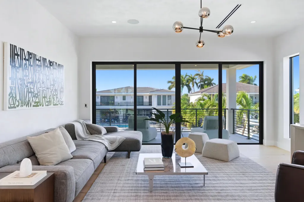 511 Silver Lane Boca Raton FL 33432