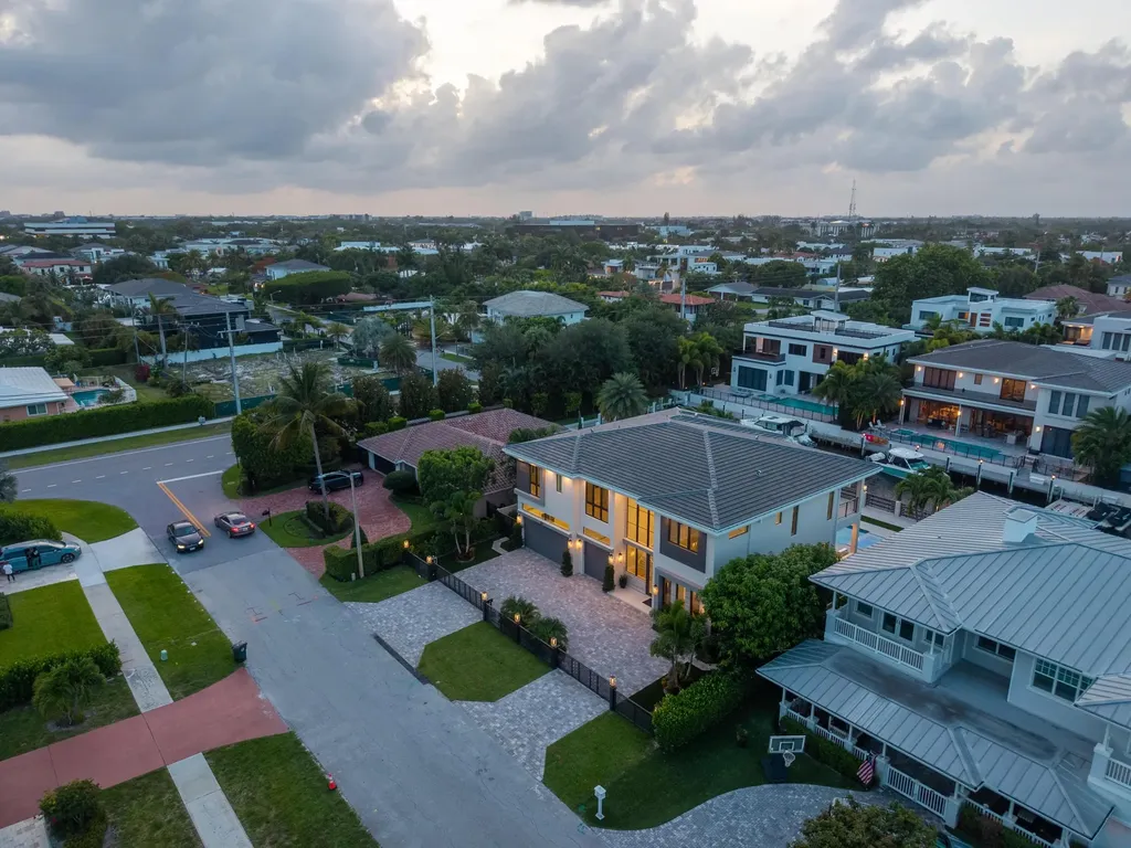511 Silver Lane Boca Raton FL 33432