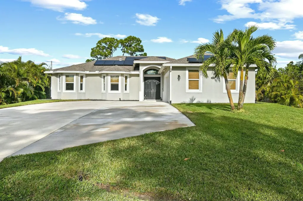 3214 SW Constellation Road Port St Lucie FL 34953