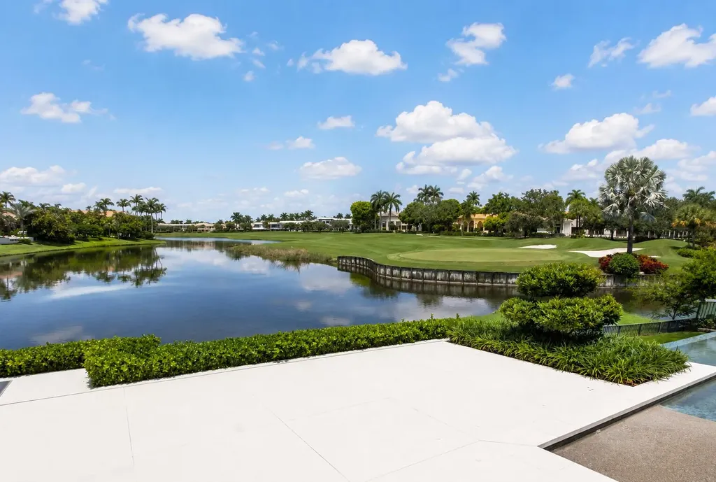 6960 Lake Estates Court Boca Raton FL 33496