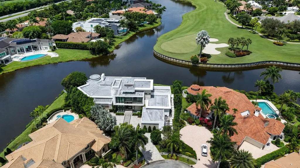 6960 Lake Estates Court Boca Raton FL 33496