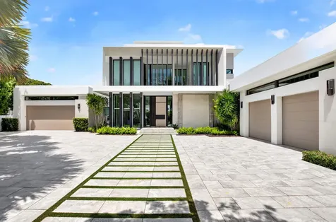 6960 Lake Estates Court Boca Raton FL 33496