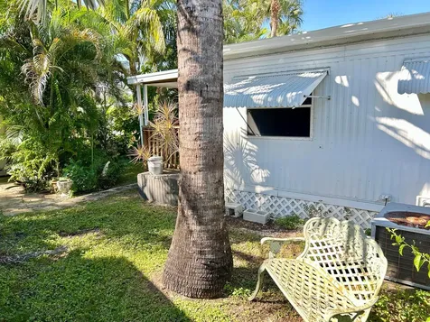 425 Bougainvilla Drive Deerfield Beach FL 33442