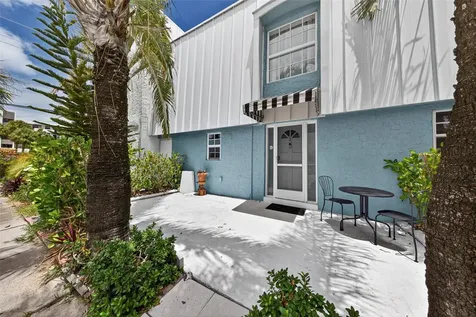 2708 NE 14th Street Causeway Pompano Beach FL 33062