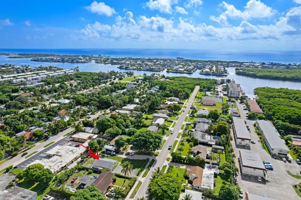 615 NE 7th Avenue Boynton Beach FL 33435