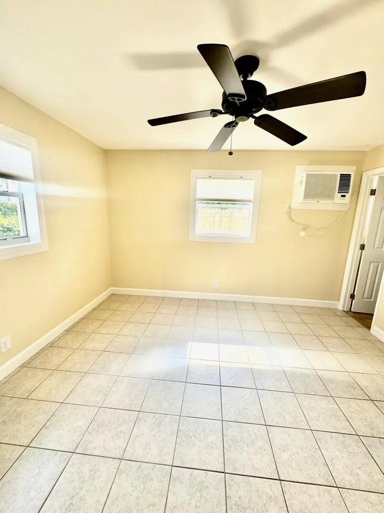 615 NE 7th Avenue Boynton Beach FL 33435
