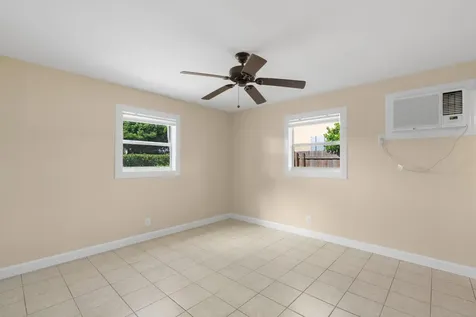 615 NE 7th Avenue Boynton Beach FL 33435