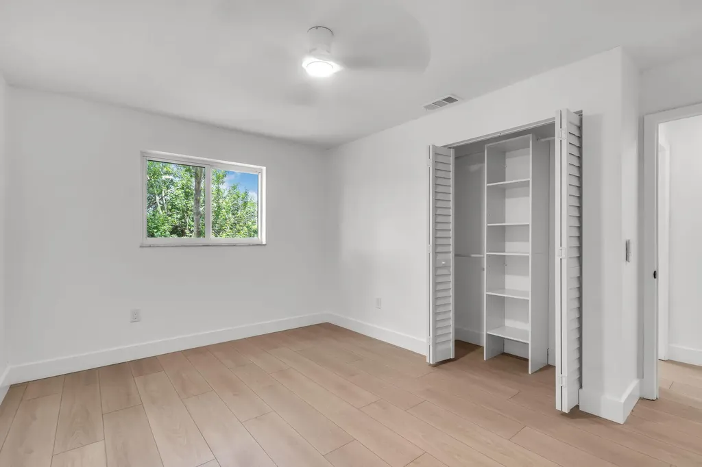 11640 NW 30th Place Sunrise FL 33323