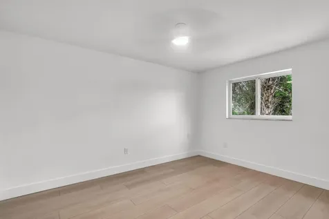 11640 NW 30th Place Sunrise FL 33323