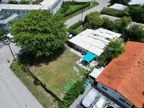 3961 NE 10th Avenue Oakland Park FL 33334
