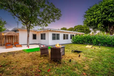3961 NE 10th Avenue Oakland Park FL 33334