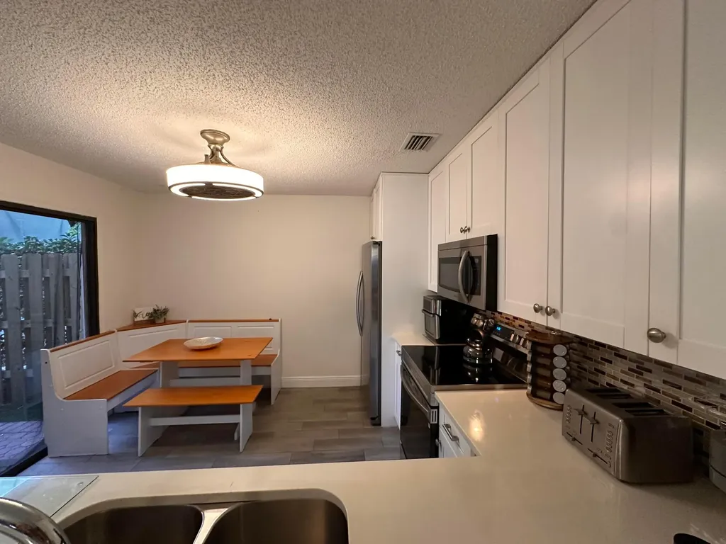 1728 Shoreside Circle Wellington FL 33414