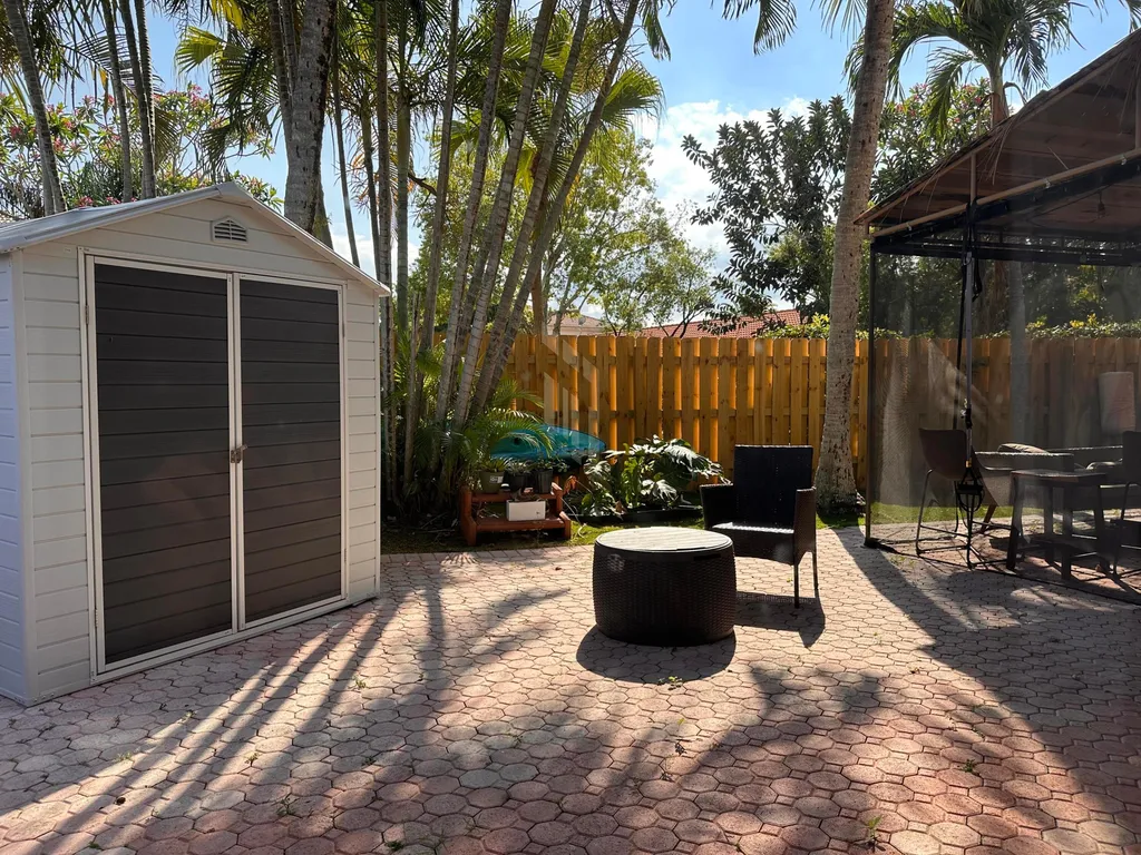 1728 Shoreside Circle Wellington FL 33414