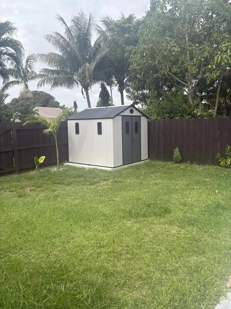 3501 Boulevard Delray Beach FL 33445