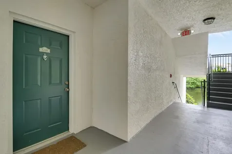 6206 Myrtlewood Circle W Palm Beach Gardens FL 33418