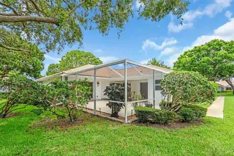 7904 Chapman Oak Court Palm Beach Gardens FL 33410
