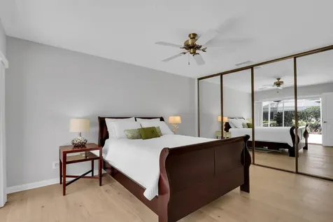 7904 Chapman Oak Court Palm Beach Gardens FL 33410