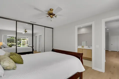 7904 Chapman Oak Court Palm Beach Gardens FL 33410