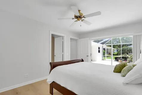 7904 Chapman Oak Court Palm Beach Gardens FL 33410