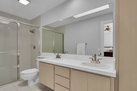 7904 Chapman Oak Court Palm Beach Gardens FL 33410