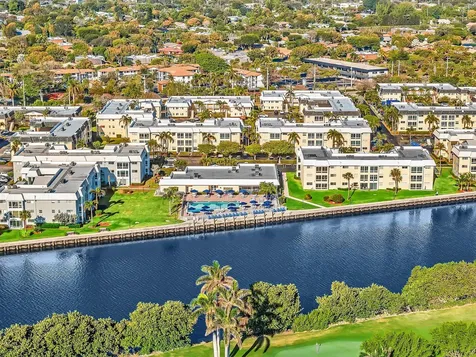 18 Colonial Club Drive Boynton Beach FL 33435