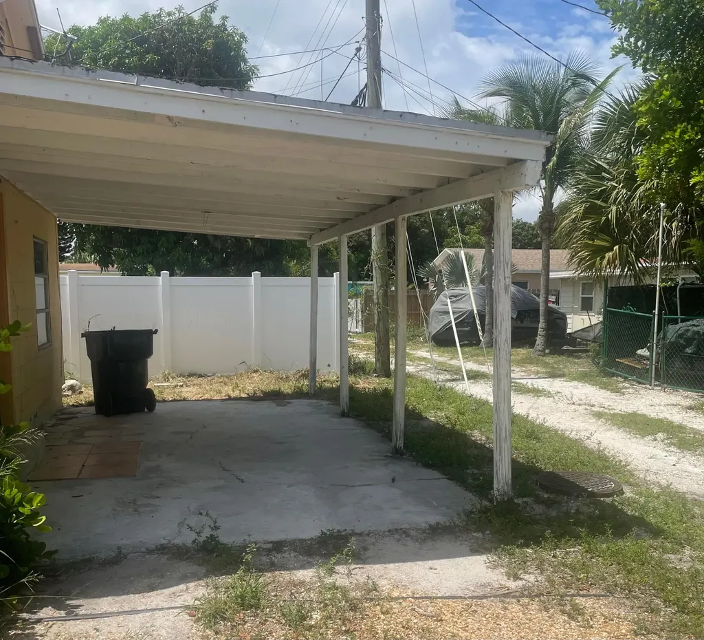 1231 N F Street Lake Worth Beach FL 33460