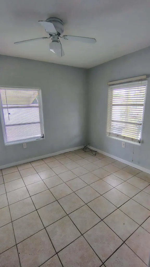 1231 N F Street Lake Worth Beach FL 33460