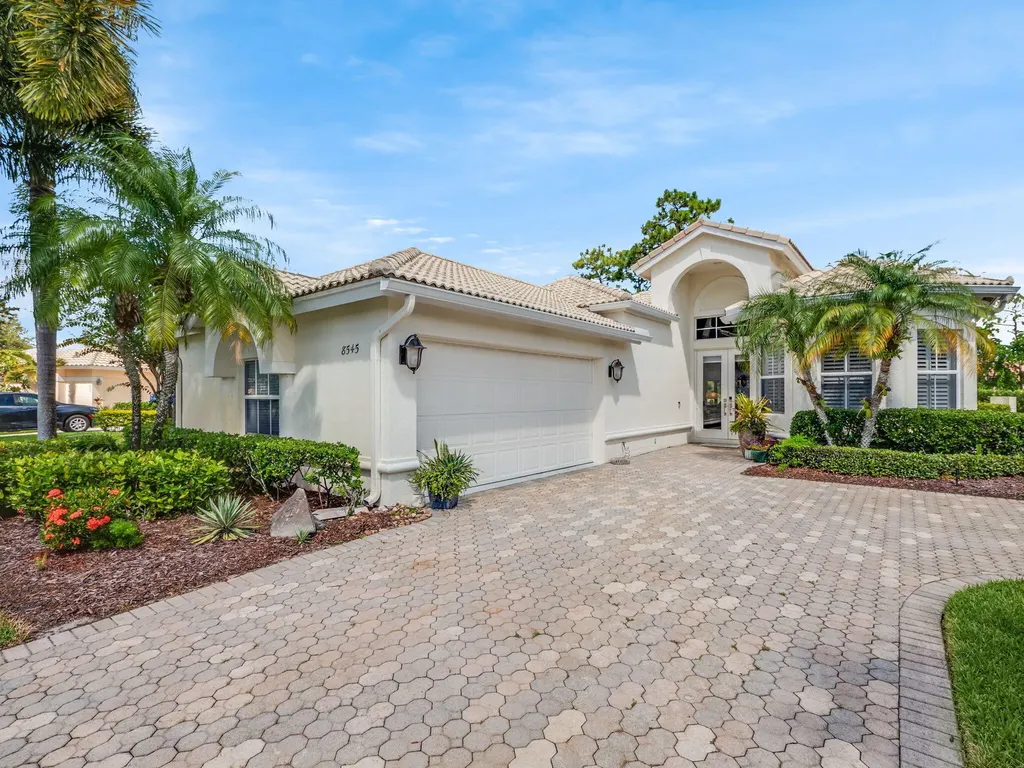 8545 Belfry Place Port St Lucie FL 34986