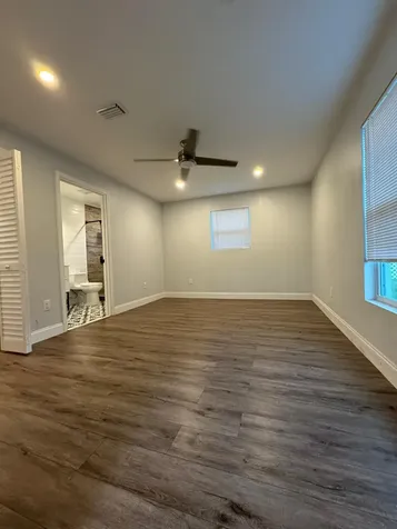 9422 SW 51st Street Cooper City FL 33328