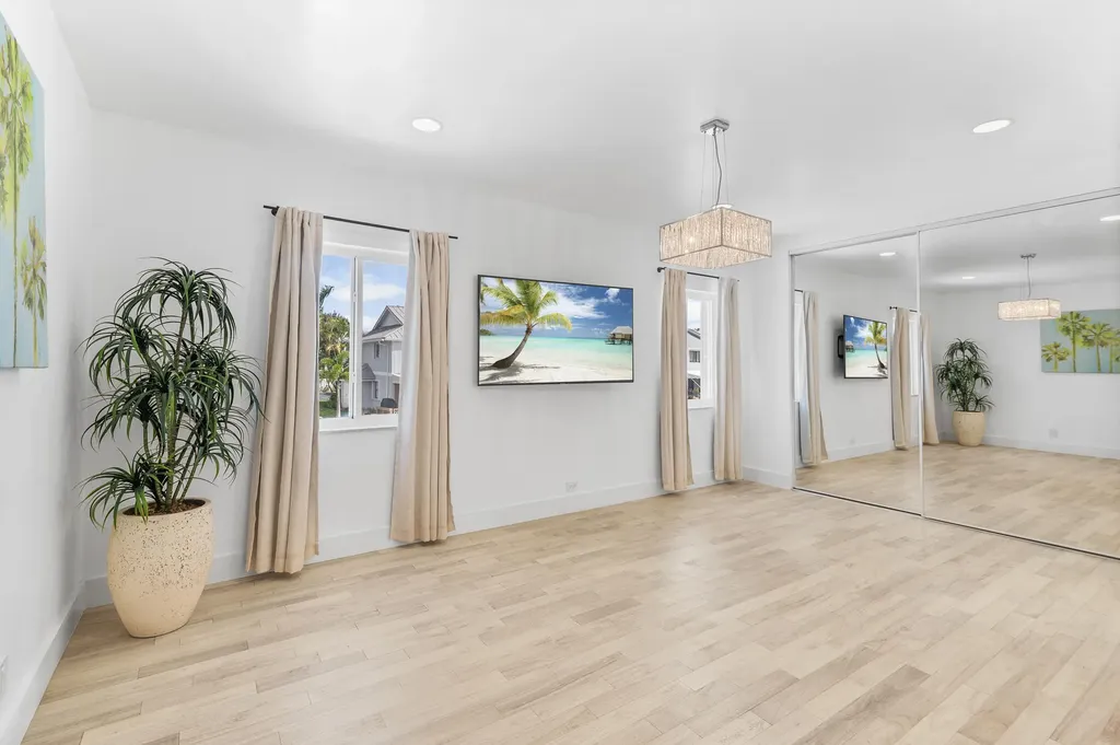 718 Rider Road Boynton Beach FL 33435