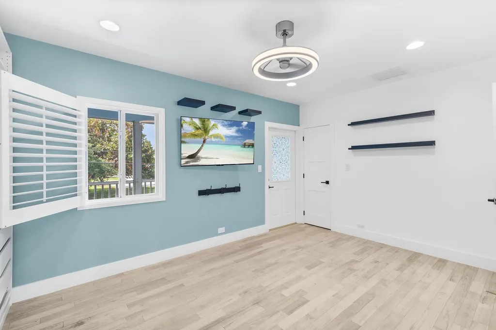 718 Rider Road Boynton Beach FL 33435