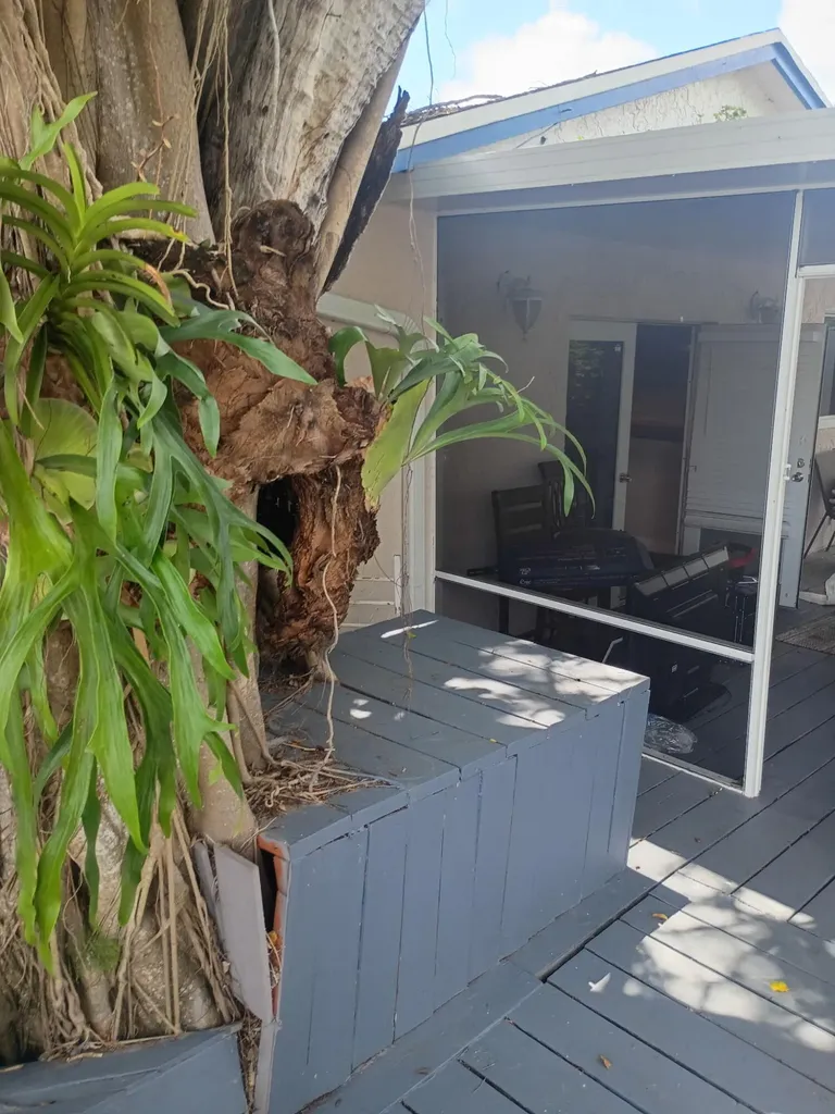 3071 SW 45th Street Fort Lauderdale FL 33312
