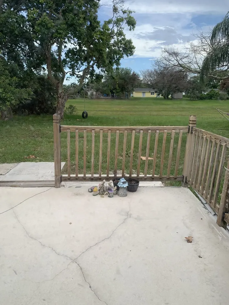 125 E Caribbean Port St Lucie FL 34952